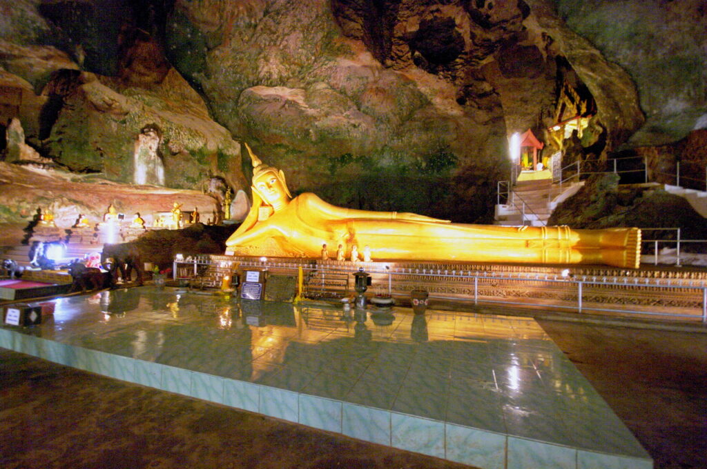 Affentempel - Wat Suwan Khuha Temple