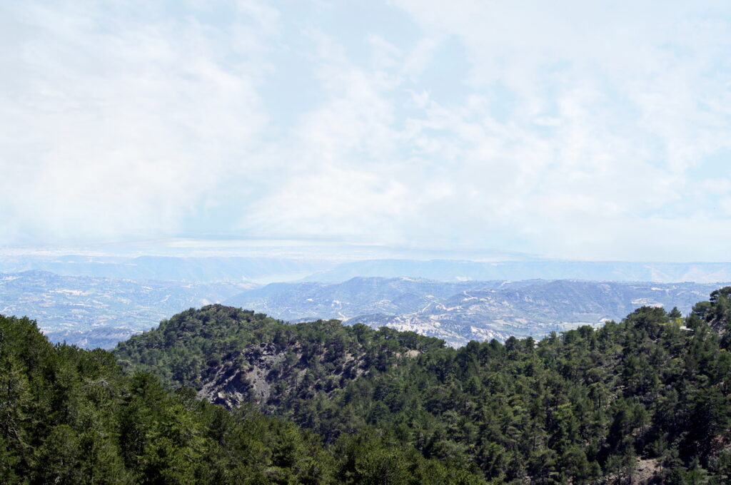 Auf dem Weg zu dem Bergdorf Omodos