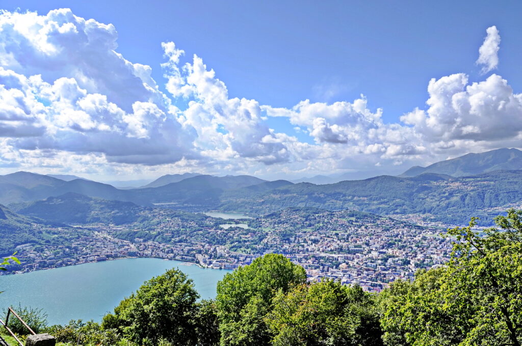 Blick vom Monte Brè auf Lugano
