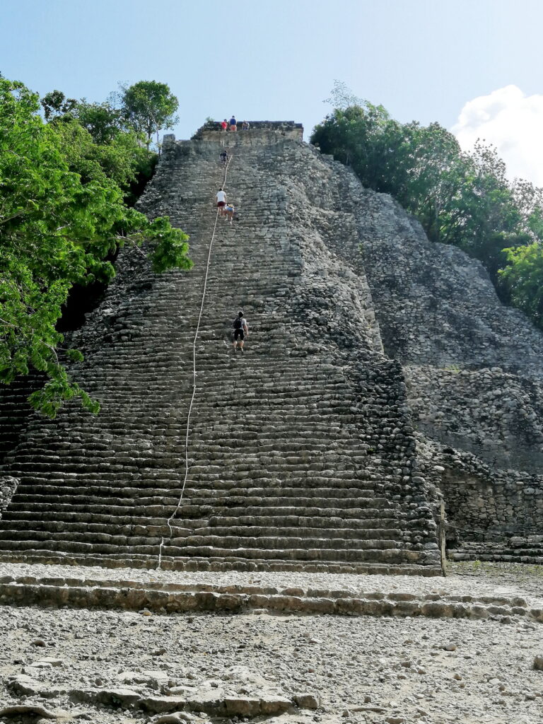 Nohoch-Mul-Pyramide