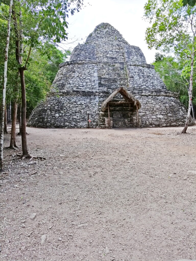Xaibe Pyramide