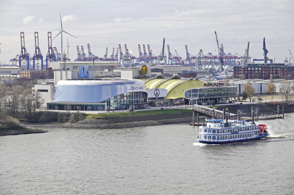 Blick auf den Hamburger Hafen