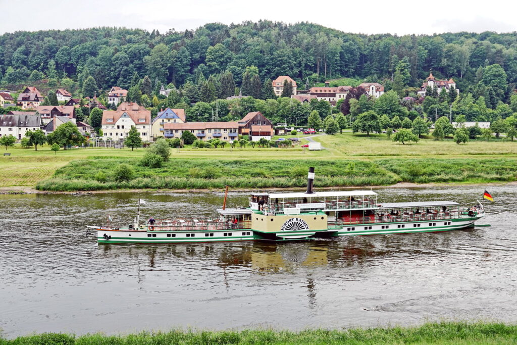 Fahrgastschiff Rathen
