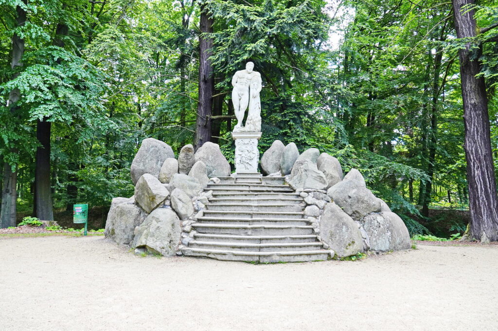Herkulesstatue