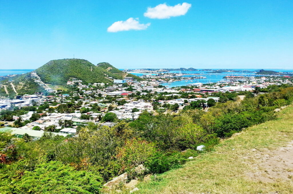 Blick auf Sint Maarten