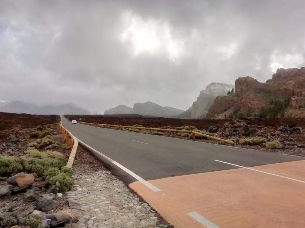 Auf dem Weg zum Vulkan Pico del Teide
