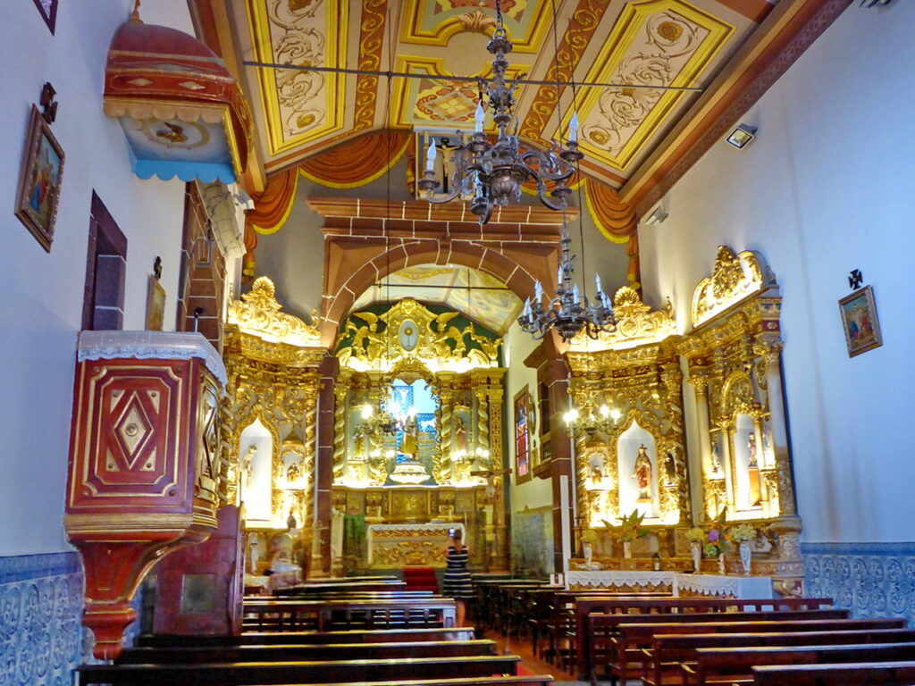 Im Innern der Kirche Igreja Matriz de São Bento